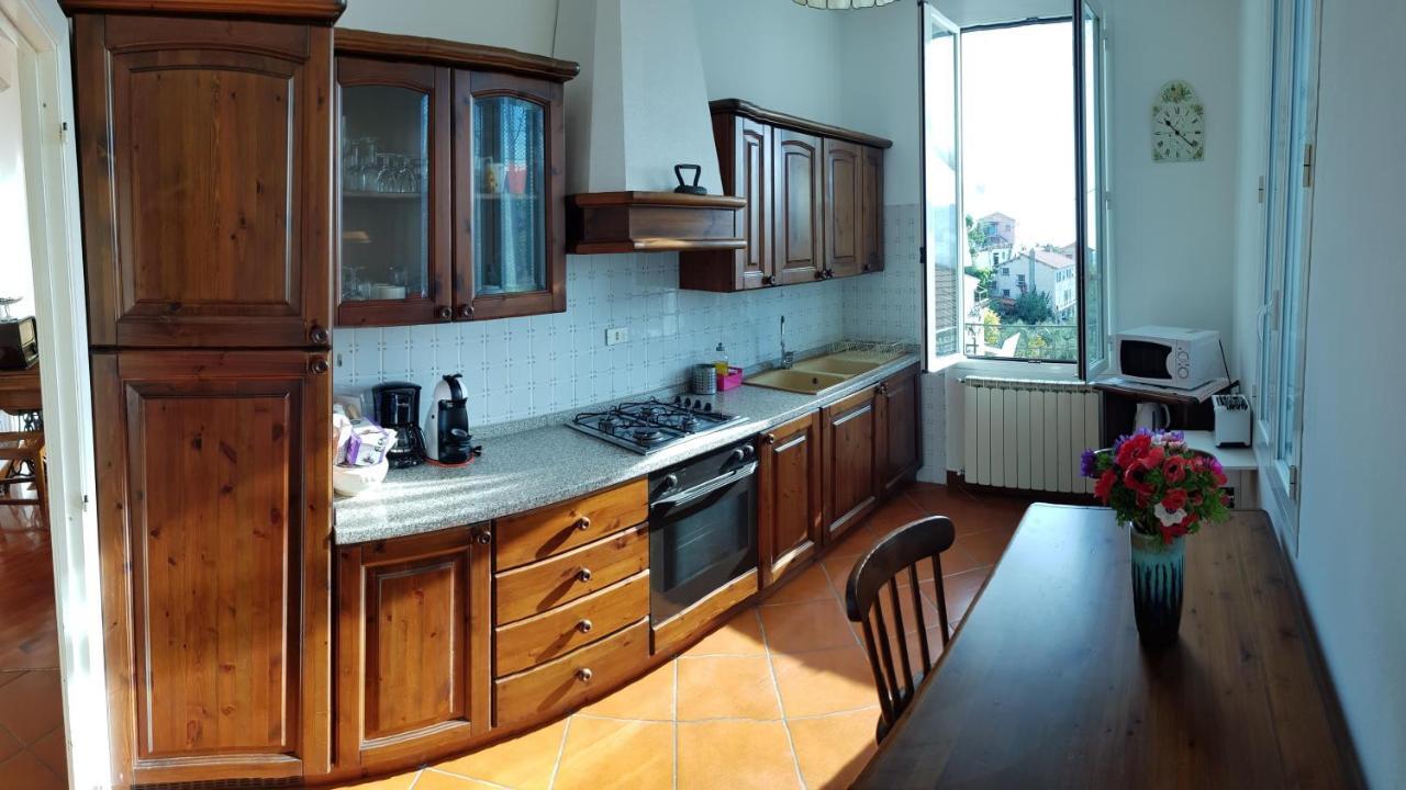 Casa Dalia Villa Pietrabruna Bagian luar foto